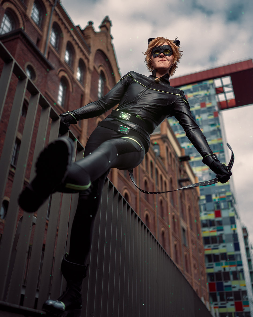Miraculous Cat Noir Cosplay in Actionpose | Nuttshell Cosplay